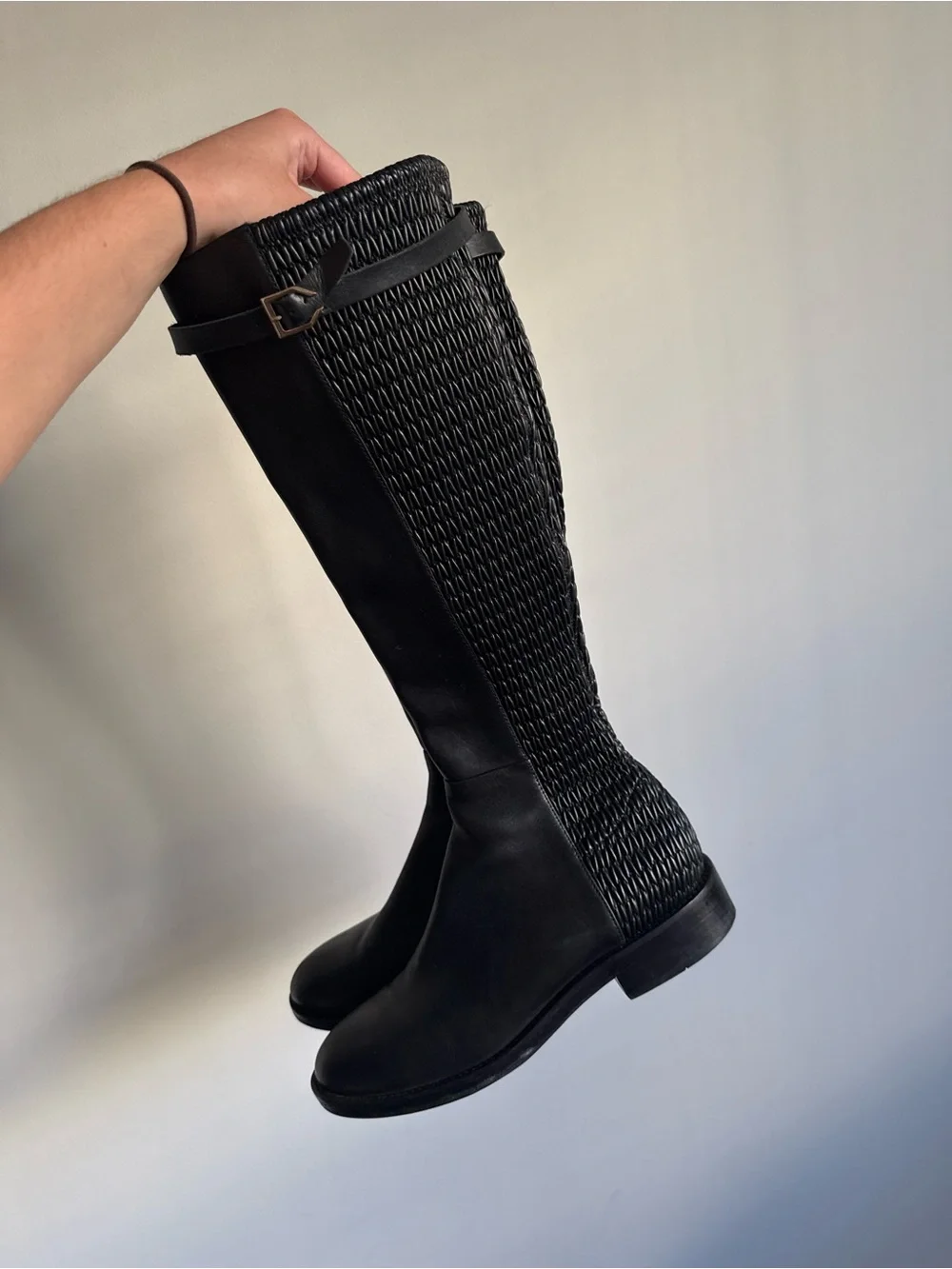 Gorgeous Cole Haan Black Knee High Leather Stretch Boots